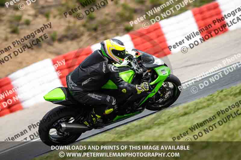 cadwell no limits trackday;cadwell park;cadwell park photographs;cadwell trackday photographs;enduro digital images;event digital images;eventdigitalimages;navarra;no limits trackdays;peter wileman photography;racing digital images;trackday digital images;trackday photos